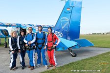 NOKIA skydiving day 2011 am Flugfeld in Wr. Neustadt